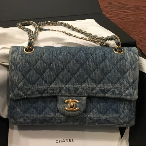 Chanel Classic 💙💙 Denim Flap Bag - exclusive collector piece!! ❌SOLD❌ - Picture 2 of 7